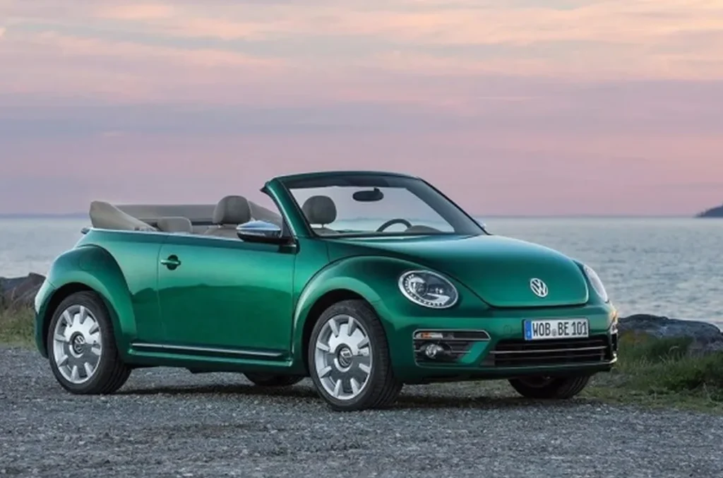 beetle electrico de volkswagen el icono se pinta de verde