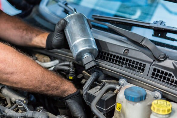 Cambiar el Filtro de Combustible: Beneficios Inmediatos para Tu Auto 1 cambiar el filtro de combustible beneficios inmediatos para tu auto