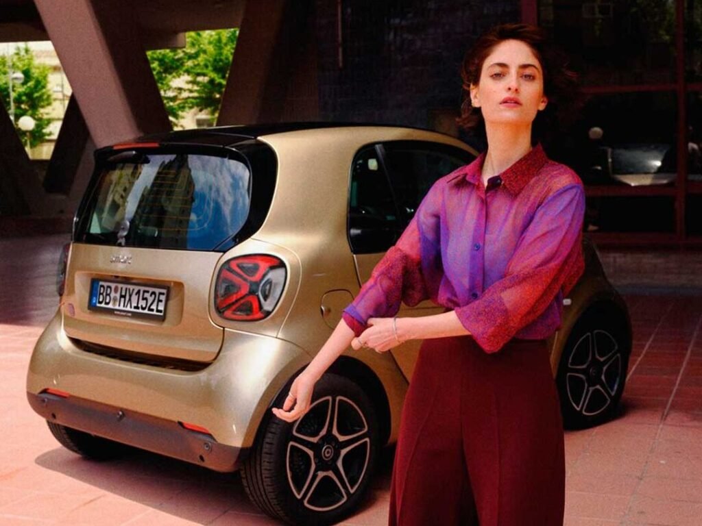 Compañeros de Viaje: Los 10 Mejores Coches Biplaza para Aventuras en Carretera 1 companeros de viaje los 10 mejores coches biplaza para aventuras en carretera