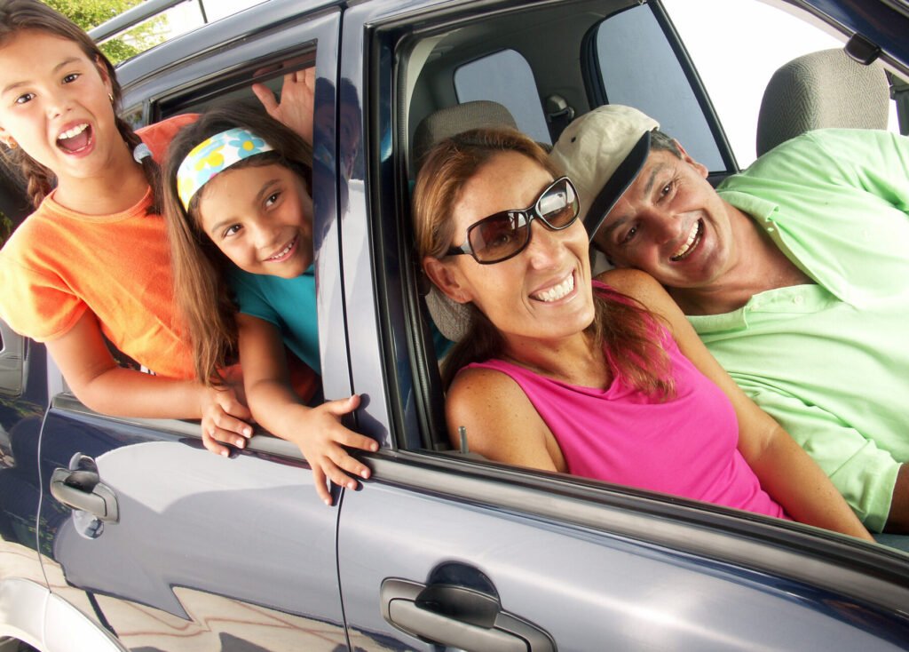 Familia en Movimiento: Los Seis Autos Ideales para Todos 1 familia en movimiento los seis autos ideales para todos