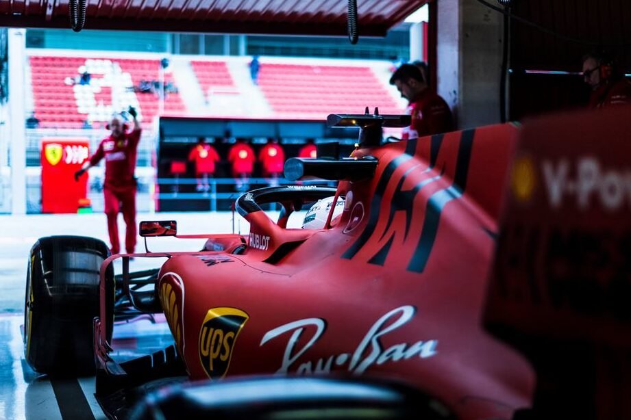 Influencia de la Fórmula 1 en Tu Automóvil: Tecnología y Diseño 1 influencia de la formula 1 en tu automovil tecnologia y diseno