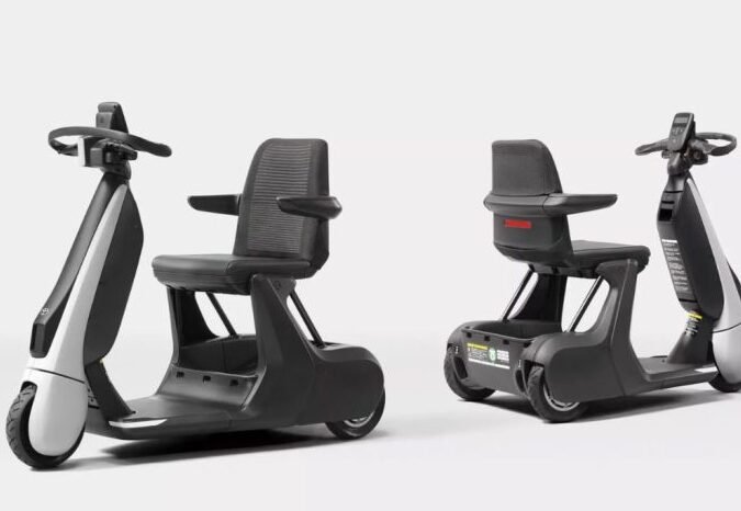 innovacion para mayores el elegante scooter de toyota