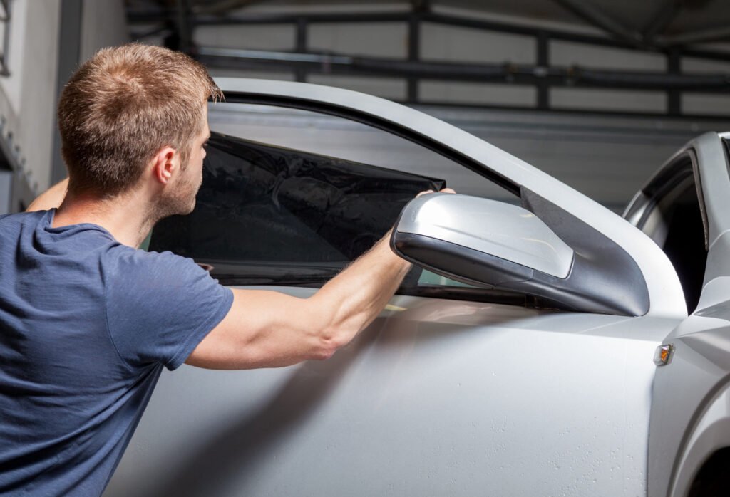 Protégete: Lo Que Debes Saber Sobre los Vidrios Automotrices 1 protegete lo que debes saber sobre los vidrios automotrices