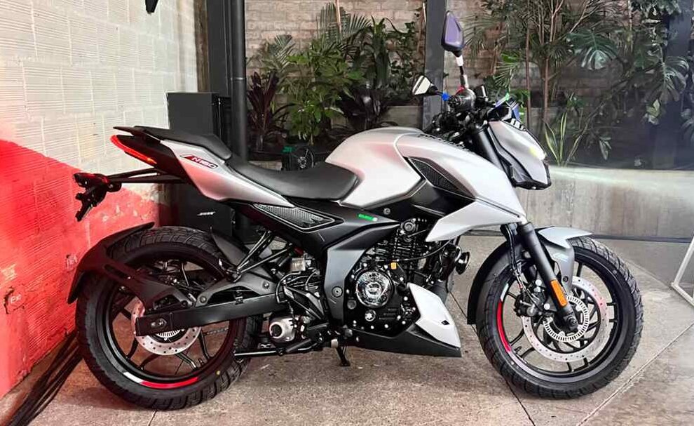 Pulsar N160: Innovación Colombiana en Motos Deportivas 1 pulsar n160 innovacion colombiana en motos deportivas